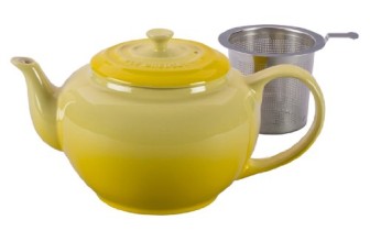 Le Creuset Stoneware Large Teapot with Stainless Steel Infuser