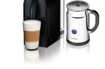 Nespresso U D50 Espresso Maker with Aeroccino Milk Frother, Pure Black