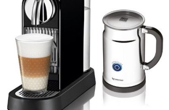 Citiz Espresso Maker with Aeroccino Plus Milk Frother Color: Limousine Black